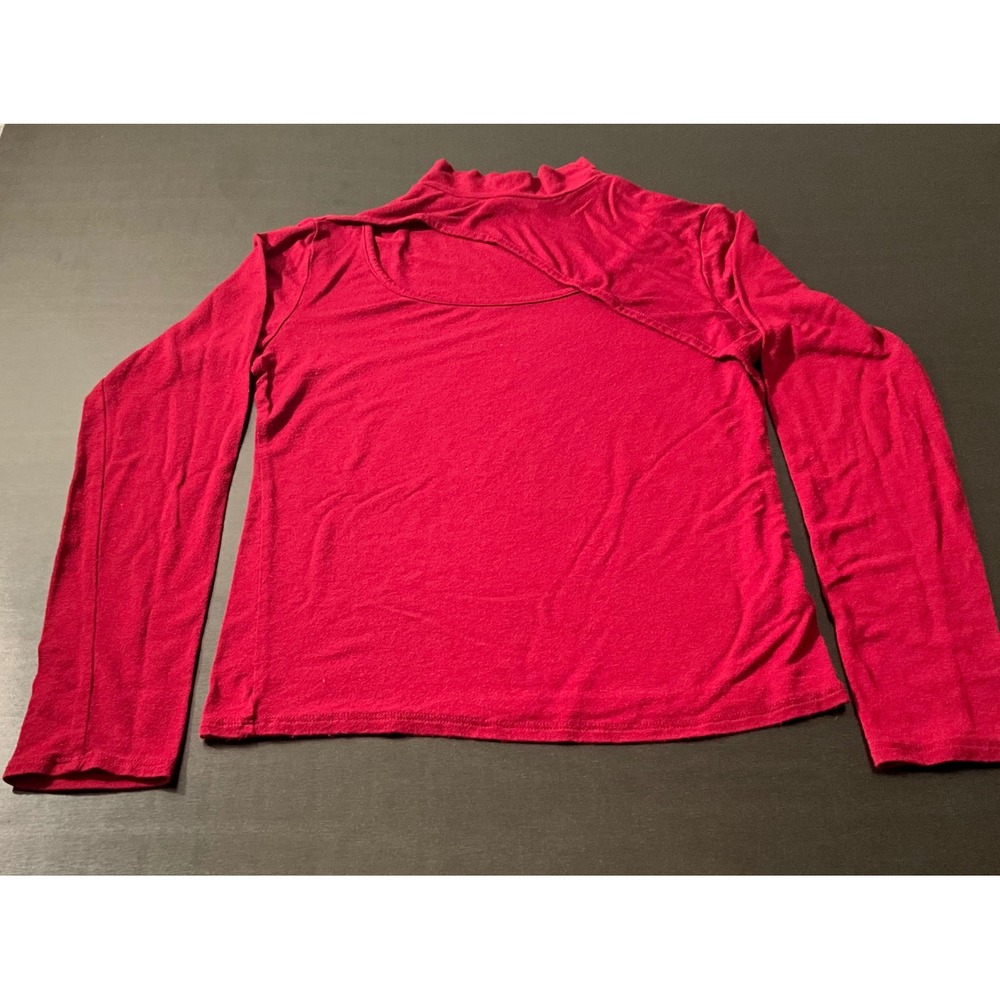 Wild Love Mock Neck Top Cutout Long Sleeve‎ Modern Pullover Shirt